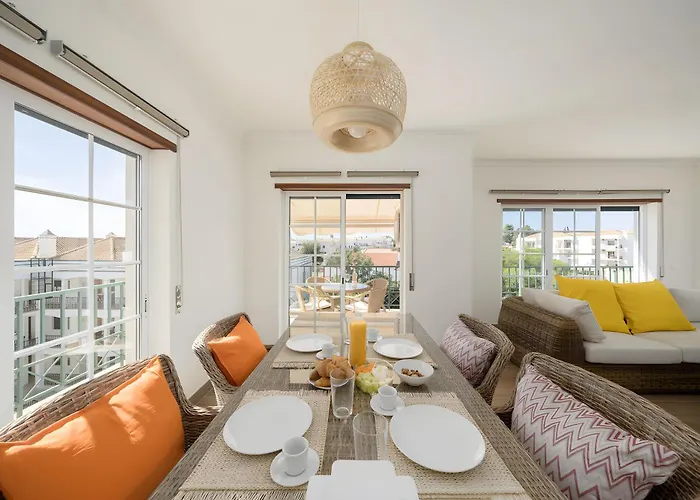 Light And Comfort Two Bedroom *